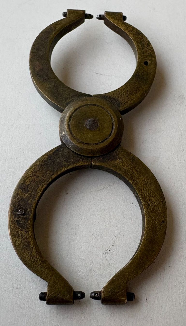 Alle Werkzeuge: ANTIKER RUNDLAUFZIRKEL – Gebraucht aus Ostermundigen von wini63 1