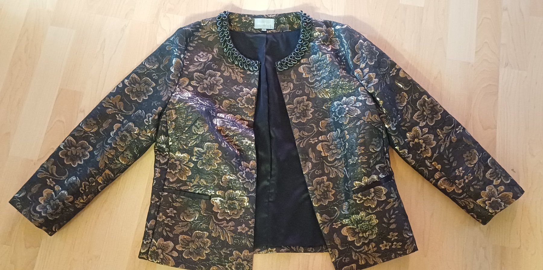 Vestes: Besticktes Jacket – D'occasion à Oberbipp par sina666