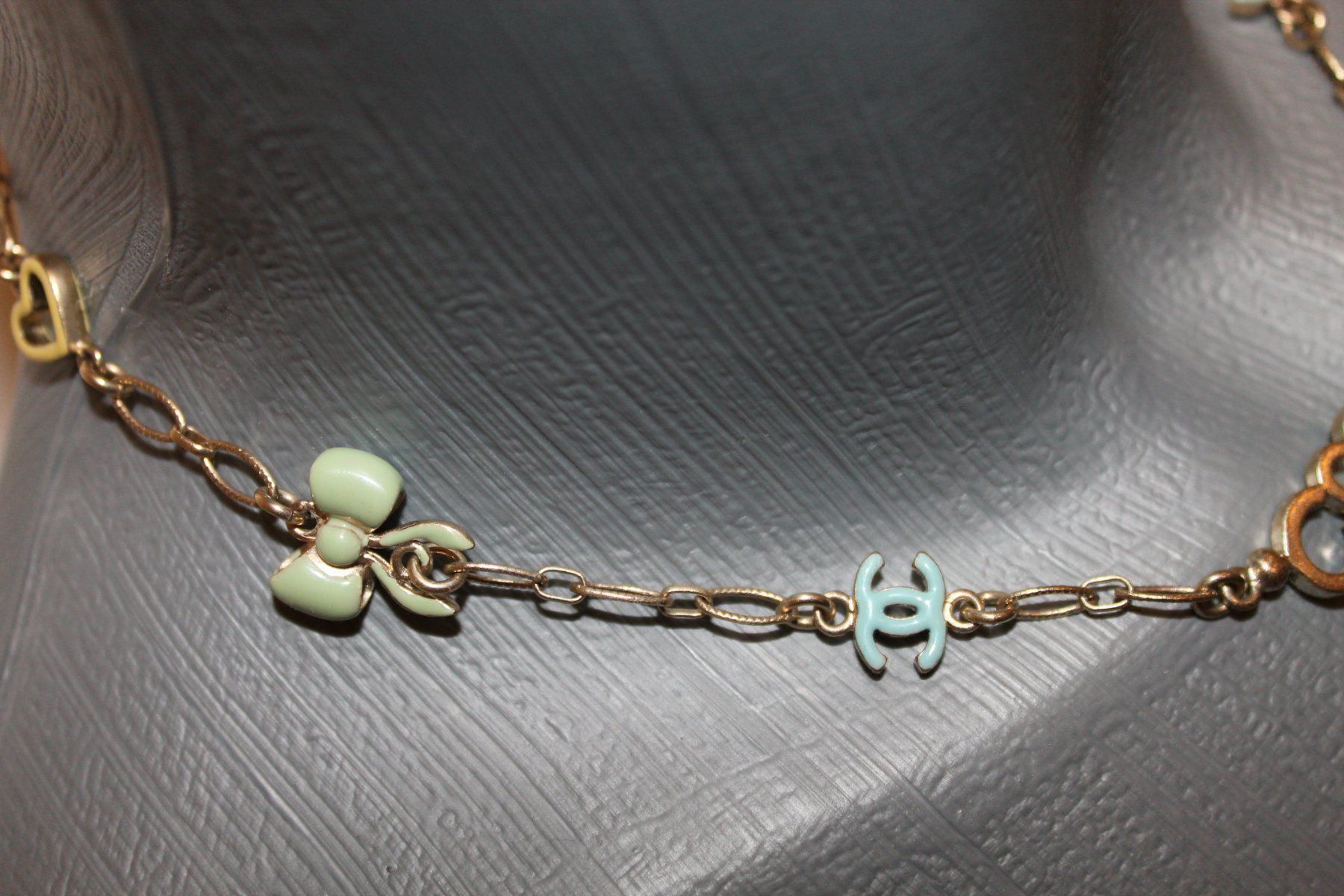 Chanel Catenine: Chanel Coco Hals Kette Collier Sommer – Usato da Wängi venduto da Pambola 3