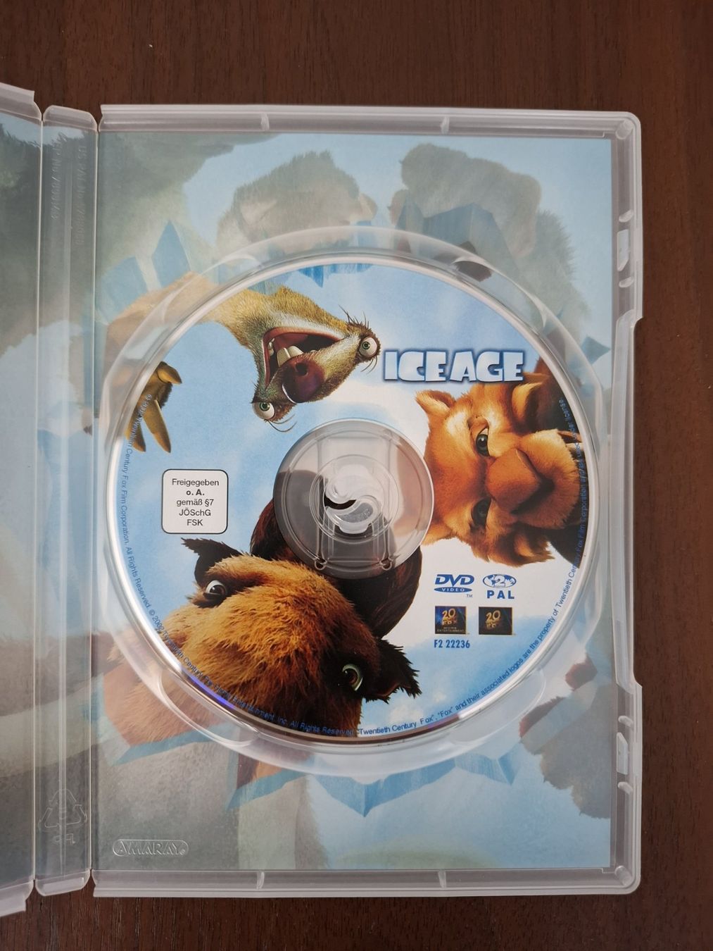 Tutti i DVDs: DVD Ice Age – Usato da Alpnach Dorf venduto da Burnbuster 2