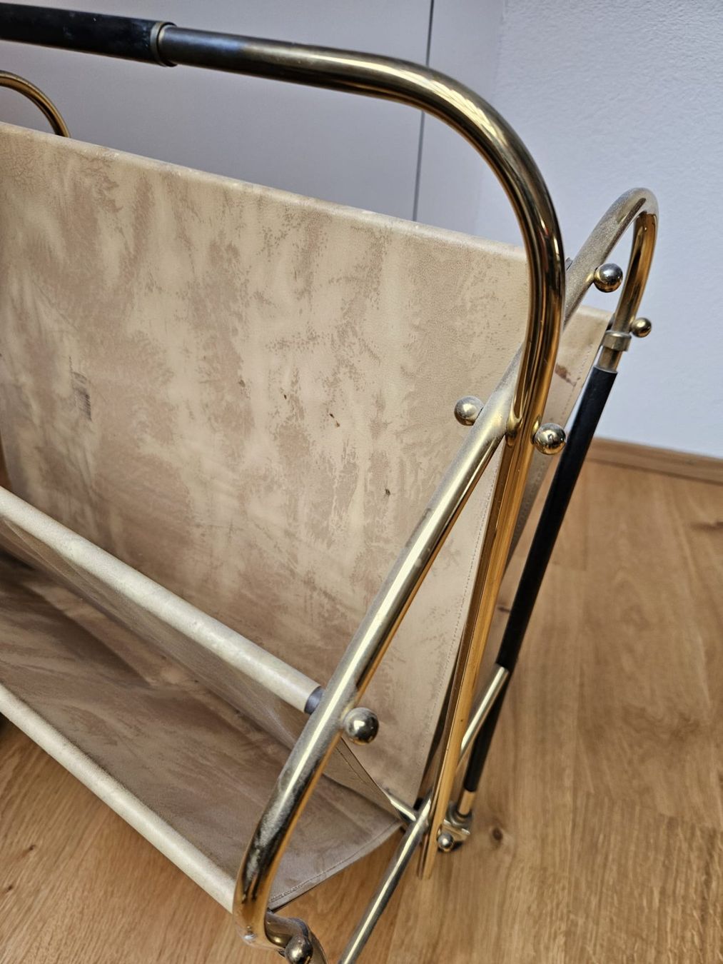 Altro per la casa: Vintage Zeitungsständer – Usato da Bern venduto da dani.schi 5