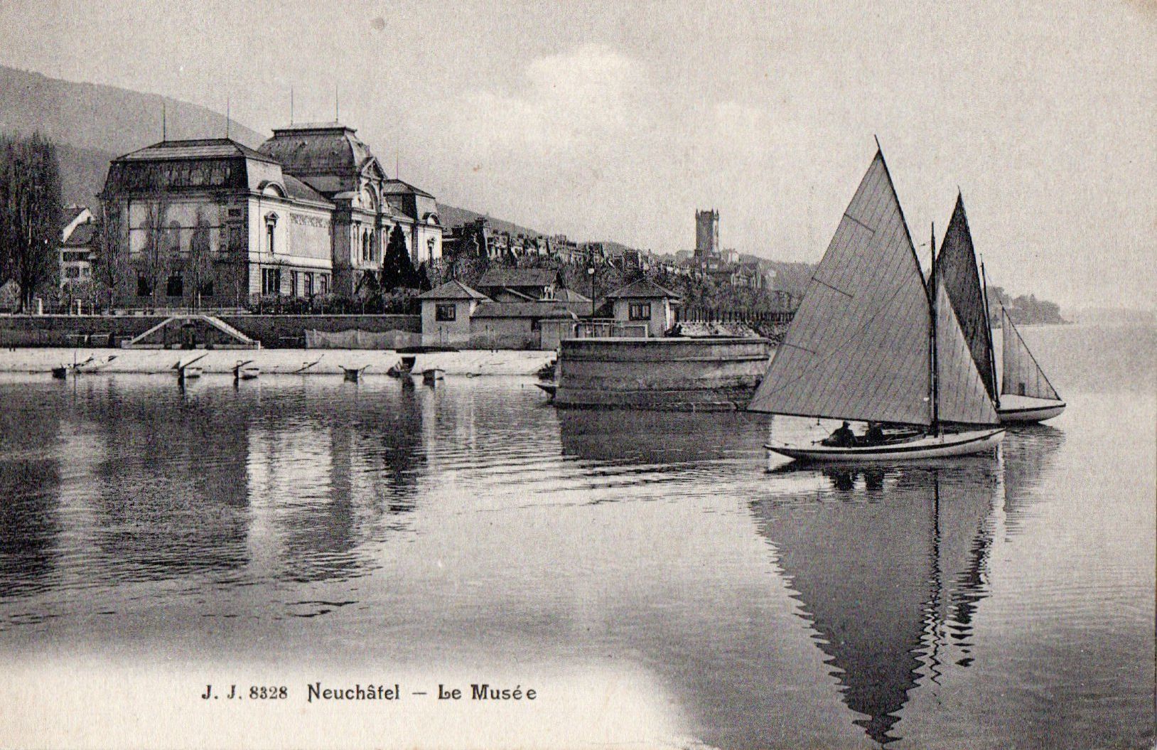 Cartes postales: Neuchâtel - Le Musée – D'occasion à Melano par pisonsdro
