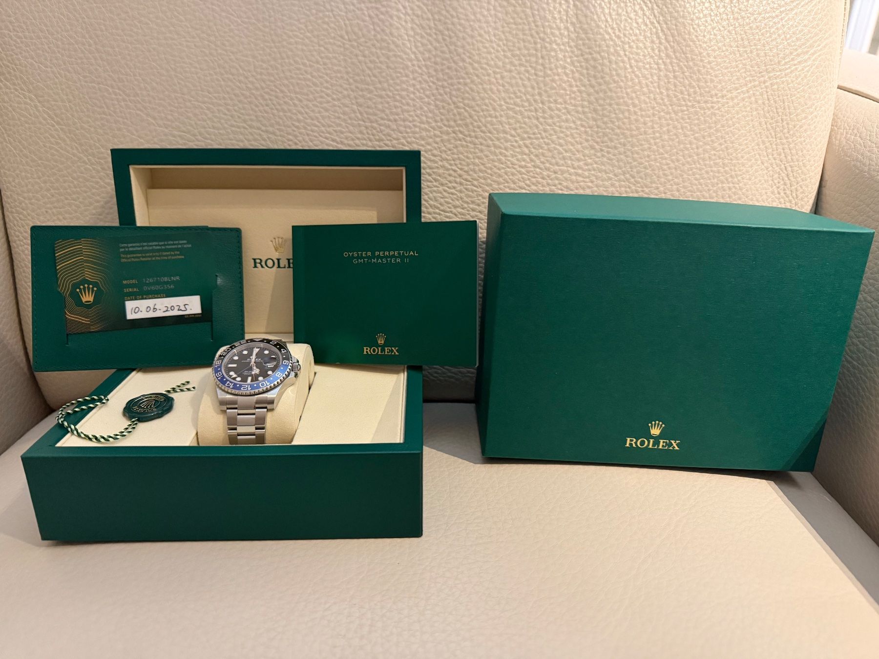 Rolex Orologi: Rolex GMT-Master II Keramik Lünette Batman – Nuovo (secondo la descrizione) da Dielsdorf venduto da HorologyVault 4