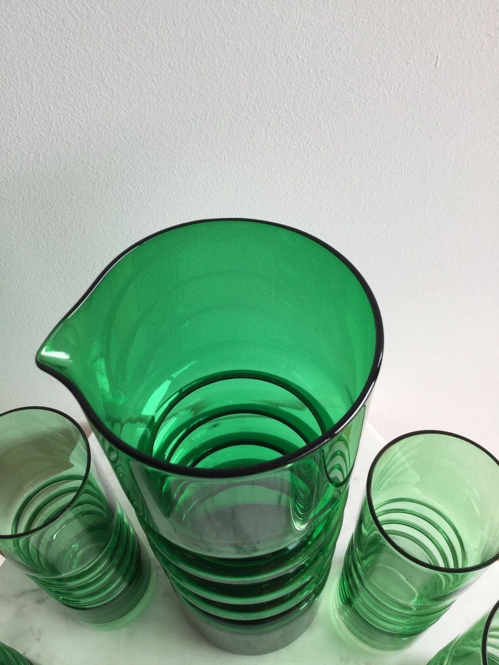 Iittala Bicchieri: Finnisches Gläser- und Pitcherset – Usato da Worblaufen venduto da AINO-room 3
