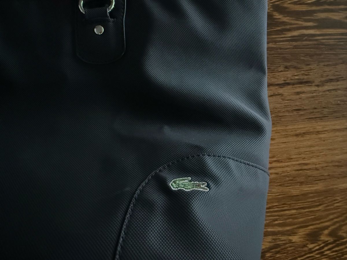 Lacoste Borse da donna: Schwarze Lacoste Shoppertasche - gebraucht – Usato da Sempach venduto da GFASHION 2