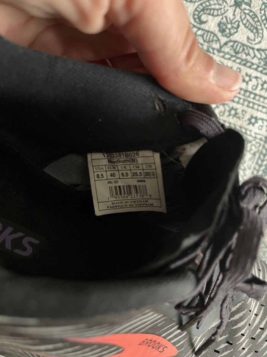Brooks Damenschuhe: Laufschuhe Brooks Hyperion Tempo W Gr. 40 – Gebraucht aus Winterthur von Ste_Uho 3
