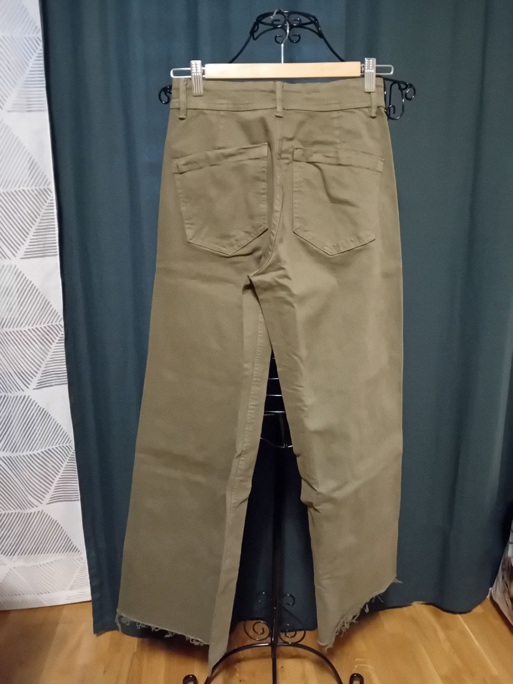Stradivarius Jeans: jeans gr 36 von stradivarius – Nuovo (secondo la descrizione) da zürich venduto da janjaz 2