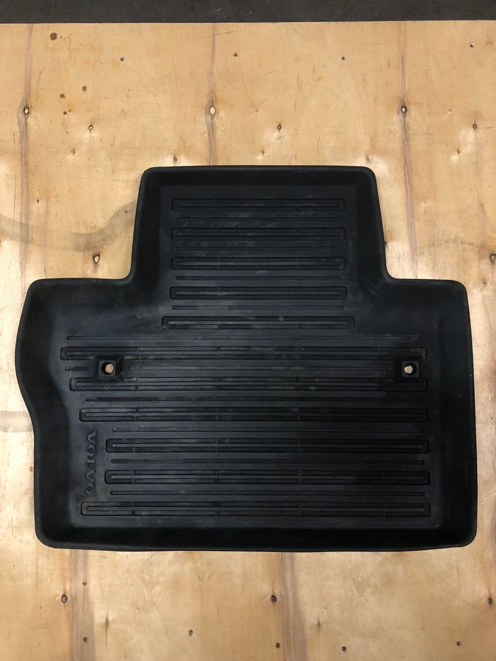 Volvo Teppiche / Matten: Allwettermatten Gummi Original Volvo V70 III – Gebraucht aus Kriessern von schwedenstahl_fan 4