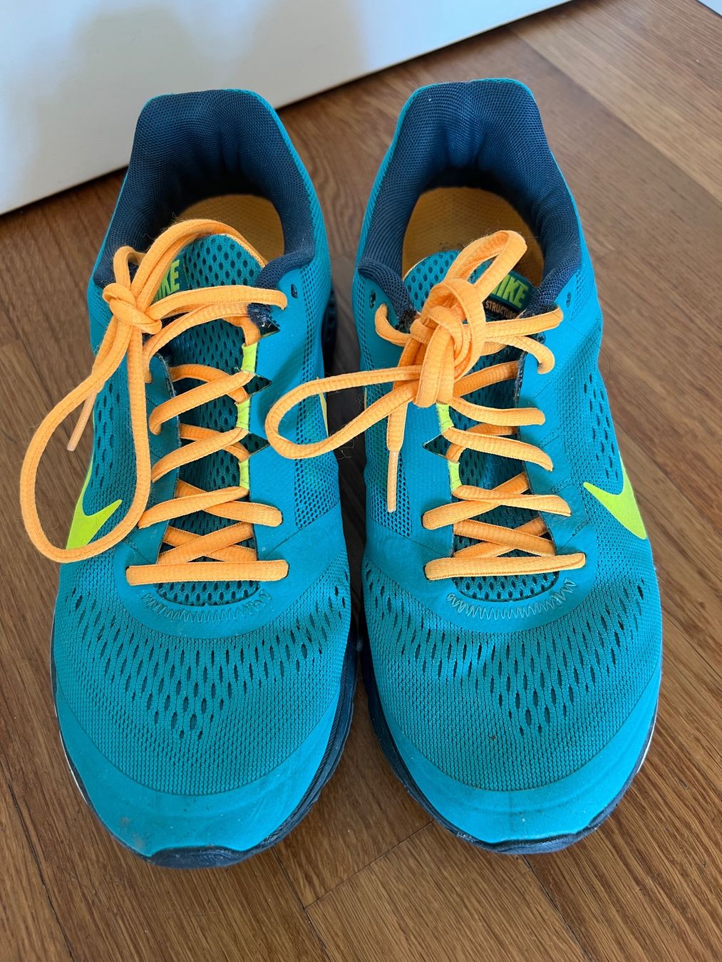 Nike Scarpe da donna: Nike Schuhe – Difettoso da Glattpark(Opfikon) venduto da ste_n99y
