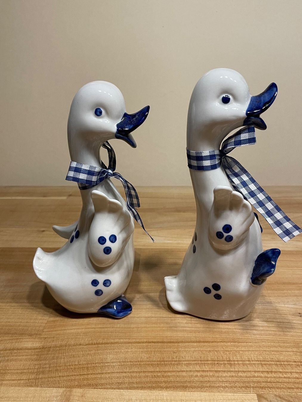 Statuette: 2 Keramik Enten Figuren – Usato da Rümlang venduto da euqinom16 3