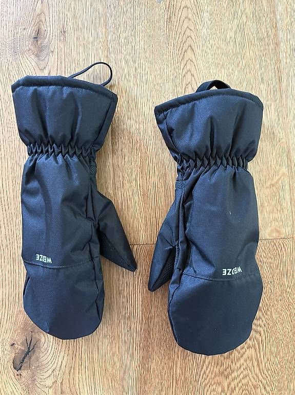 Gants: Warme, wasserdichte Kinderhandschuhe – Neuf avec emballage d'origine à Rifferswil par Dua