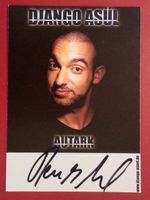 Django Asül Autogramm signiert Fotopostkarte 10x15cm