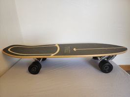 Surfskate / Skateboard VOMI mit Geele Surf-Achse