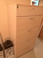 Aktenschrank aus Praxisauflösung