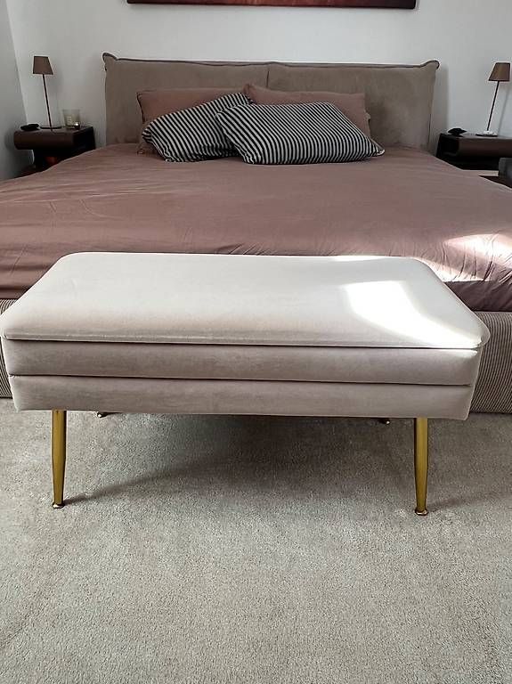 Tabourets: Beiger Hocker – D'occasion à Siebnen par dia_672h