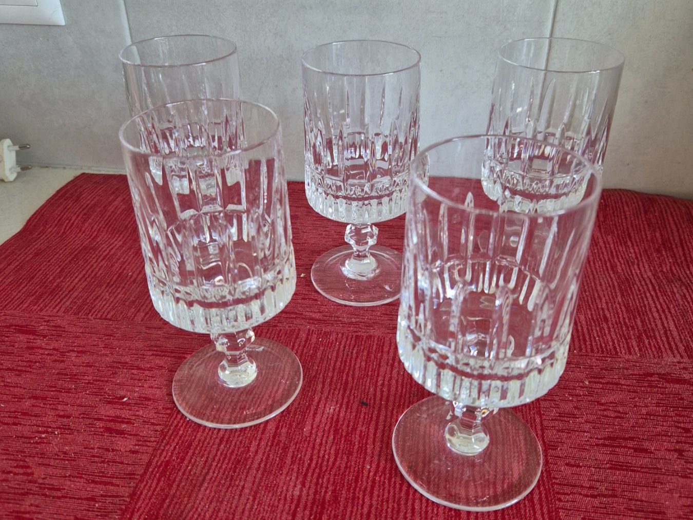 Bicchieri: 5 verres à vin en cristal taillé C52 – Usato da Fully venduto da tameab 1