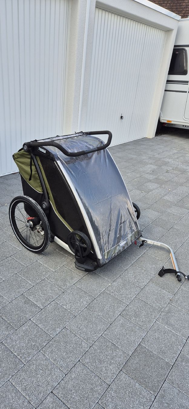 Thule Rimorchi: Thule Chariot CAB 2,  Kinderanhänger, 2-Plätzer – Usato da Safenwil venduto da DHIMH7 1
