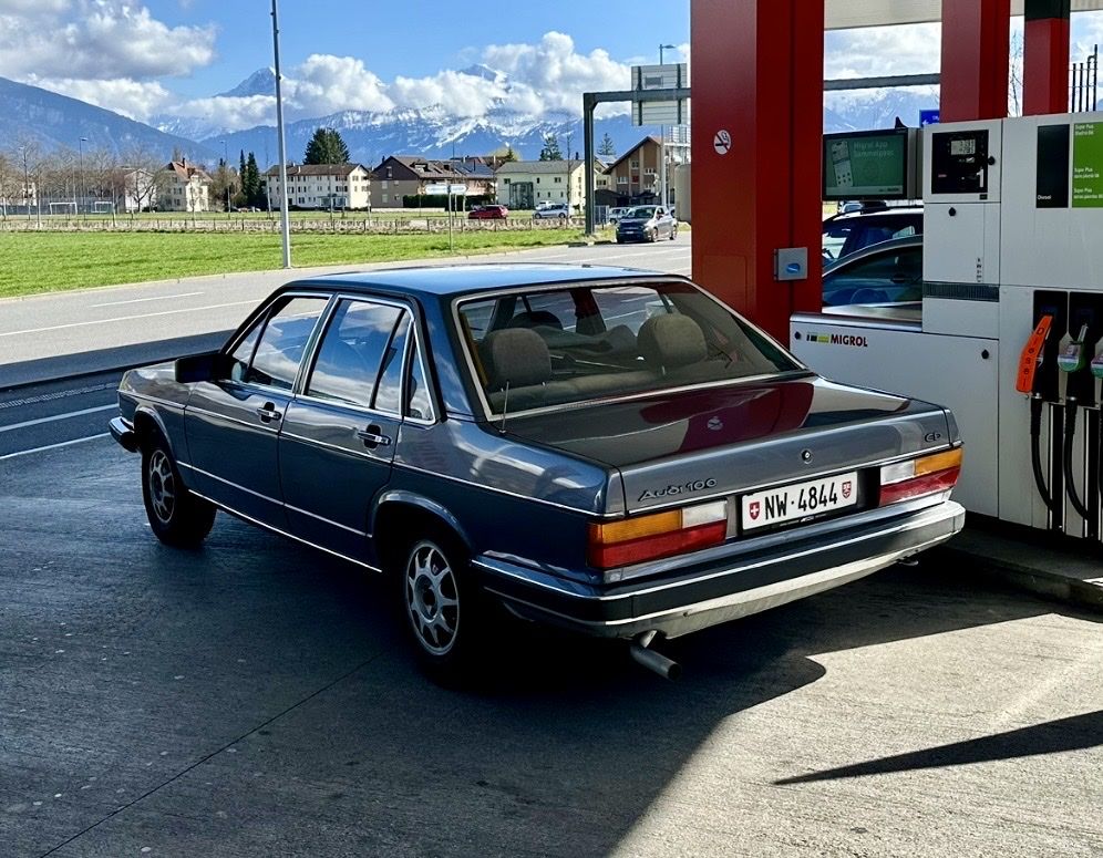 Audi Automobili: AUDI 100 5E CD Typ43 C2 – Usato da Hergiswil NW venduto da V8LAR 6