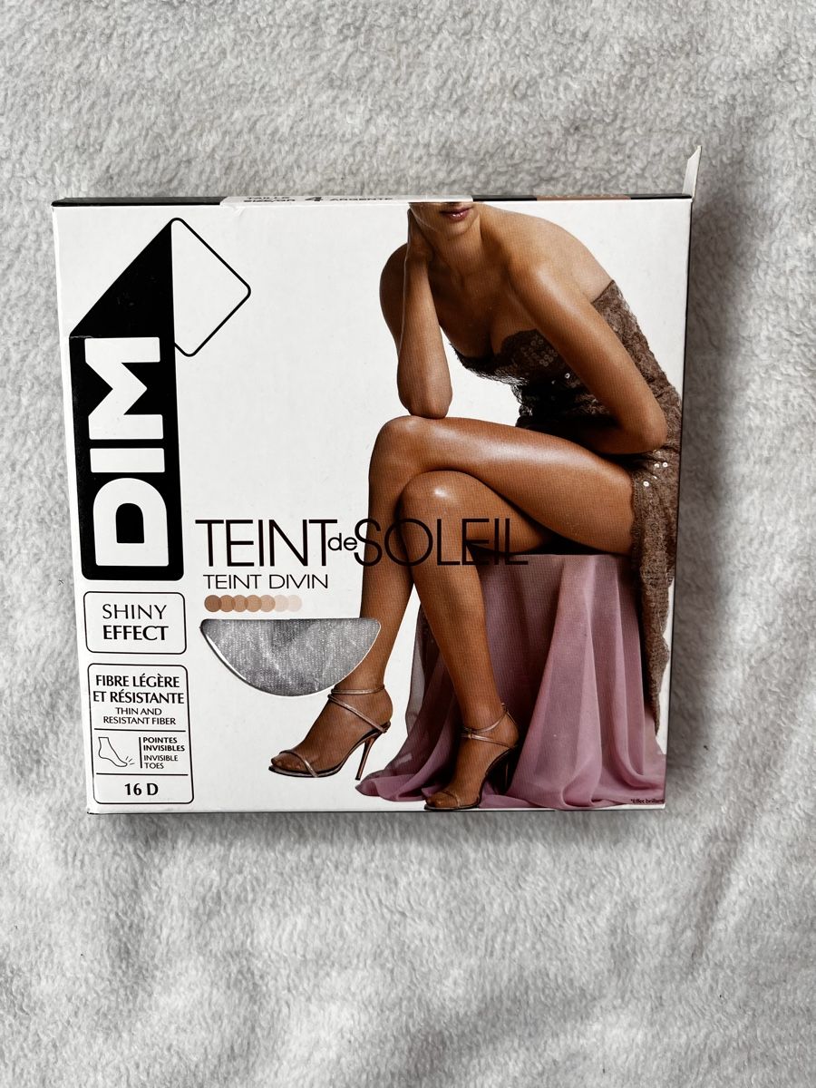 Dim Calze & Collant: Dim Teint de Soleil Shiny Effect Tights, Size 4 Argente – Nuovo (secondo la descrizione) da Romont FR venduto da cat_j6ww