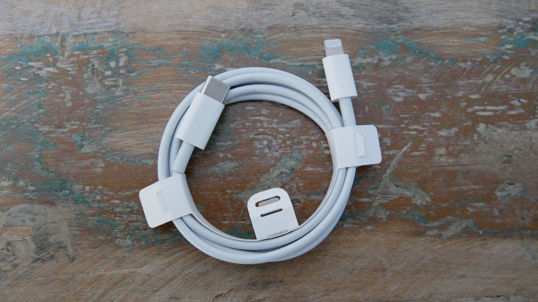 Apple Cavi: Apple iPhone Lightning USB-C Kabel – Nuovo e nell'imballaggio originale da Zürich venduto da julia_vina
