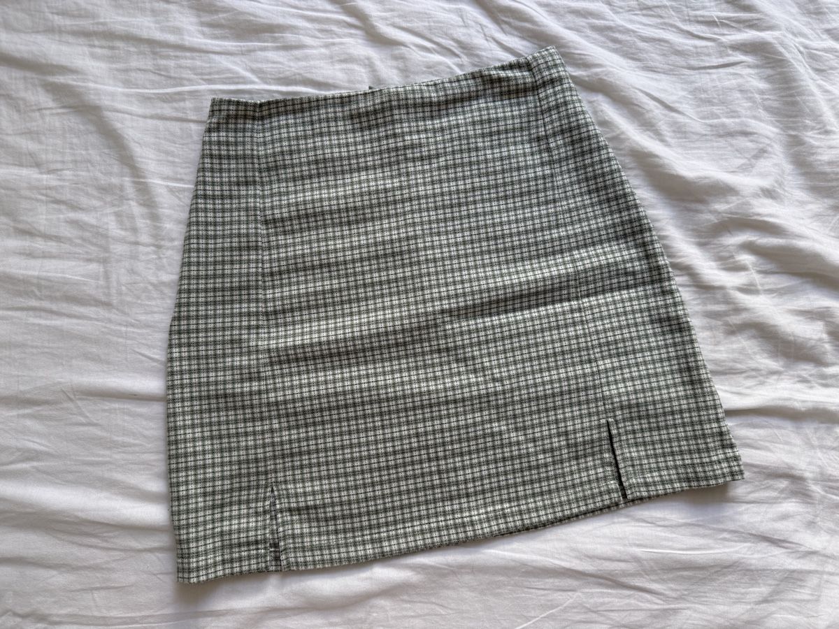 Brandy Melville Gonne: Brandy Jupe – Usato da Winterthur venduto da adi_sqz