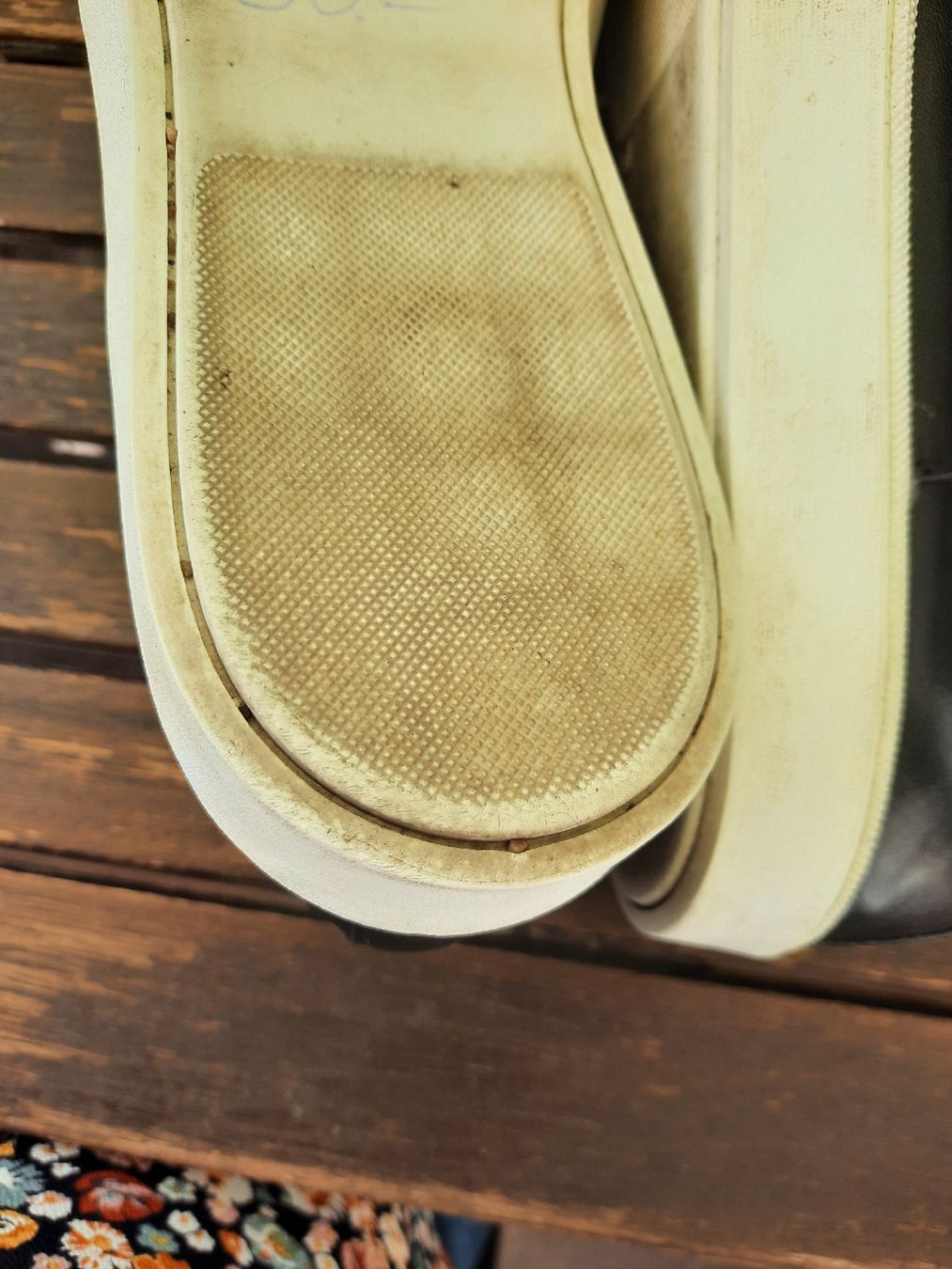 Louis Vuitton Scarpe da uomo: LOUIS VUITTON, BELLES CHAUSSURES – Usato da Le Locle venduto da marylise01 2