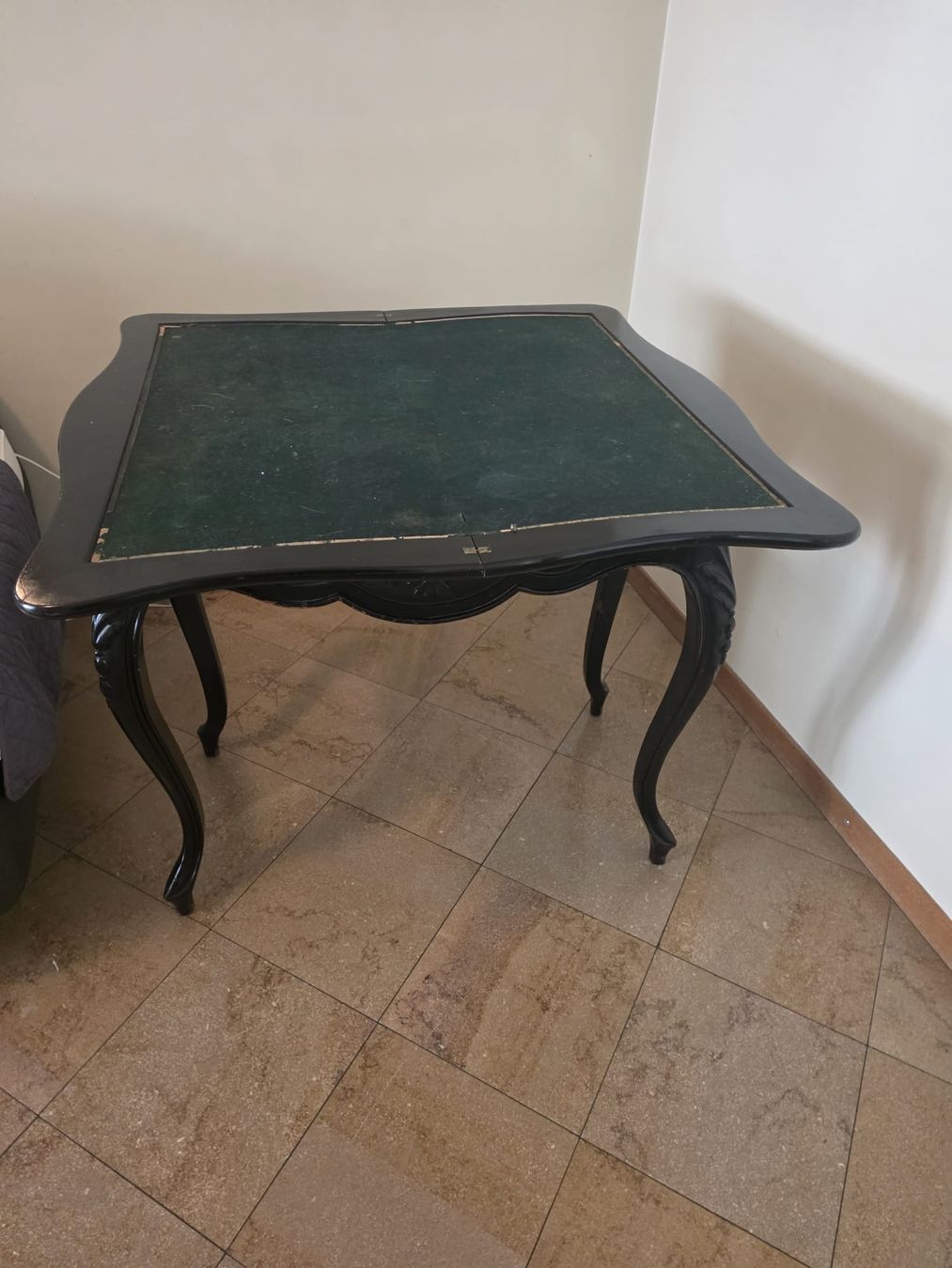 Tavoli: Charmante table d'appoint noire de style Louis XV – Usato da Genthod venduto da Lor_p8tq 2