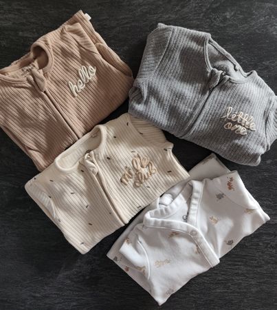lot pyjamas 1mois