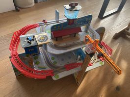 HAPE big city wood train / grande ville train en bois 