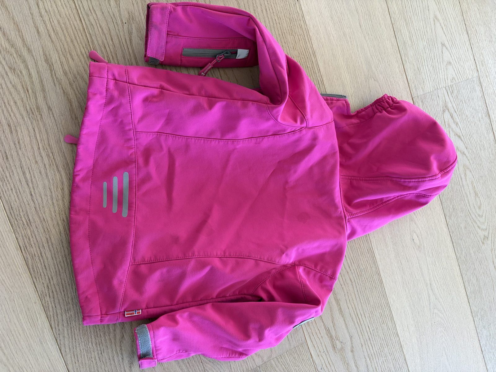 Trollkids Giacche & Cappotti: Trollkids Softshelljacke pink Gr. 110 – Usato da Affoltern am Albis venduto da TanGotan 2
