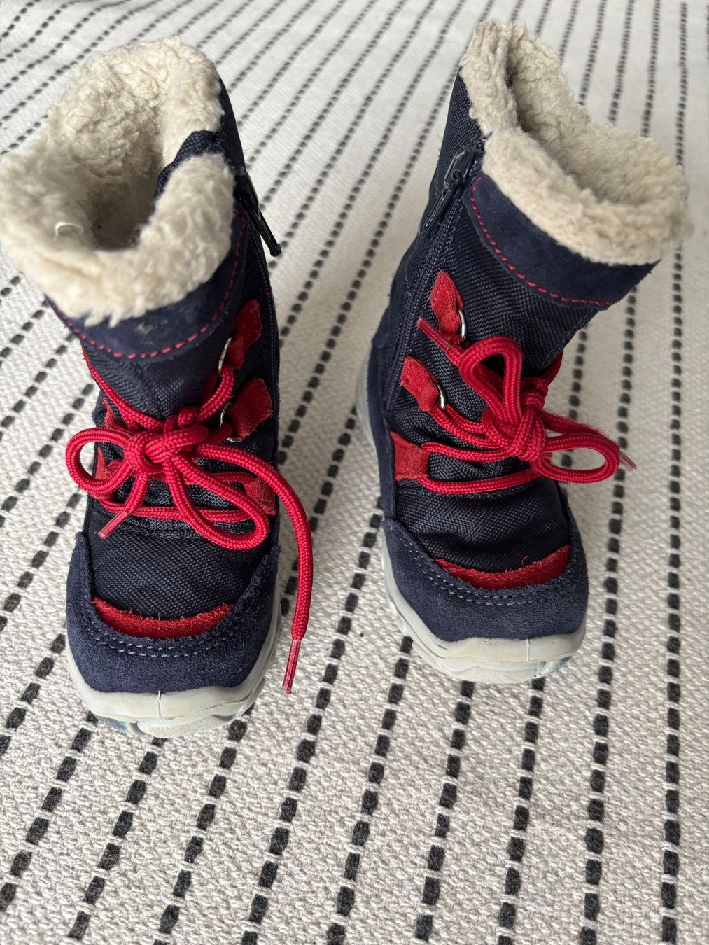 Elefanten Schuhe für Jungen: Elefanten Winterstiefel Grosse 22 – Gebraucht aus Oberägeri von MariaLehman