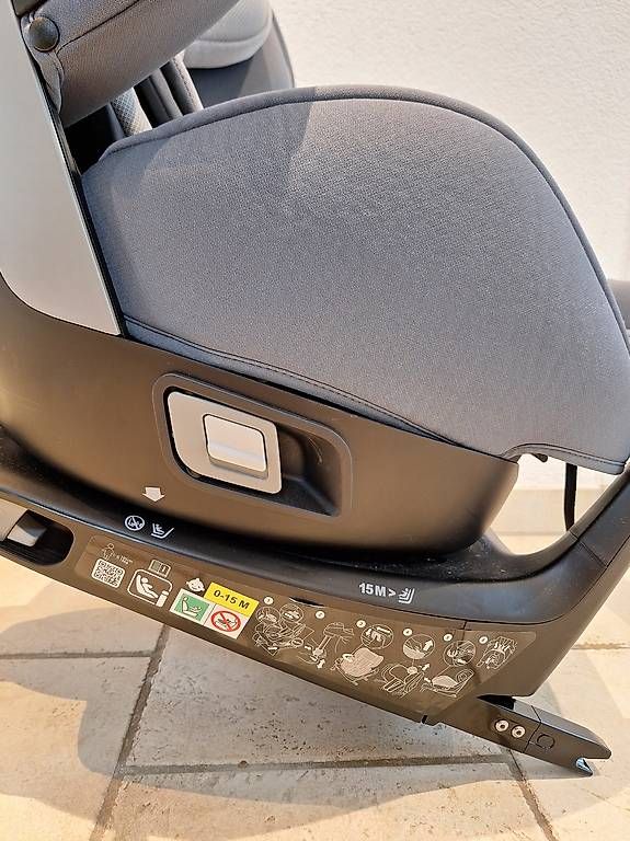 Recaro Auto-Kindersitze: Recaro Zero.1 Isofix Kindersitz – Gebraucht aus Schlattingen von rom_m29r 3