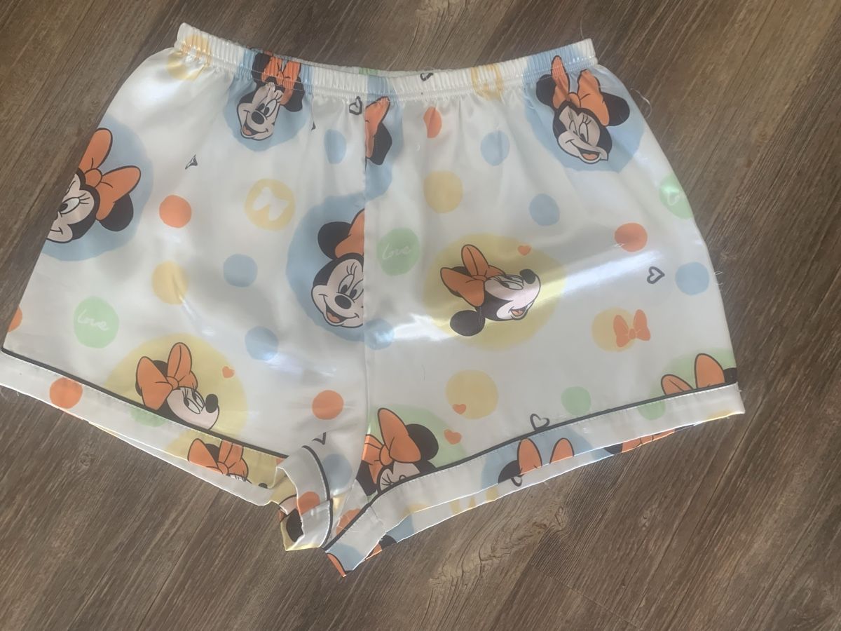 Disney Négligés & Pyjamas: Disney Pyjama – Défectueux à Emmen par ama_8wmn 4
