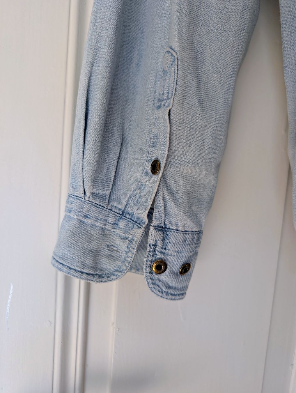 Hemden: Vintage Jeanshemd Grösse M, hellblau – Gebraucht aus Zürich von Hedkandi 3