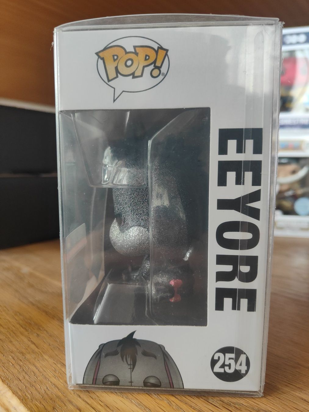Funko Statuette: Funko Pop! Disney - Eeyore Diamond SE EMP Excl #254 – Usato da Benken SG venduto da beasty91 3