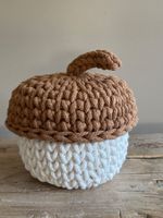 Aufbewahrungskorb gehäkelt Eichel Design gebraucht