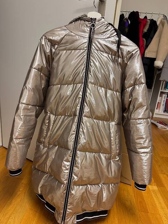 Mäntel: Luhta Wintermantel – Gebraucht aus Pfäffikon SZ von Melanie335 3