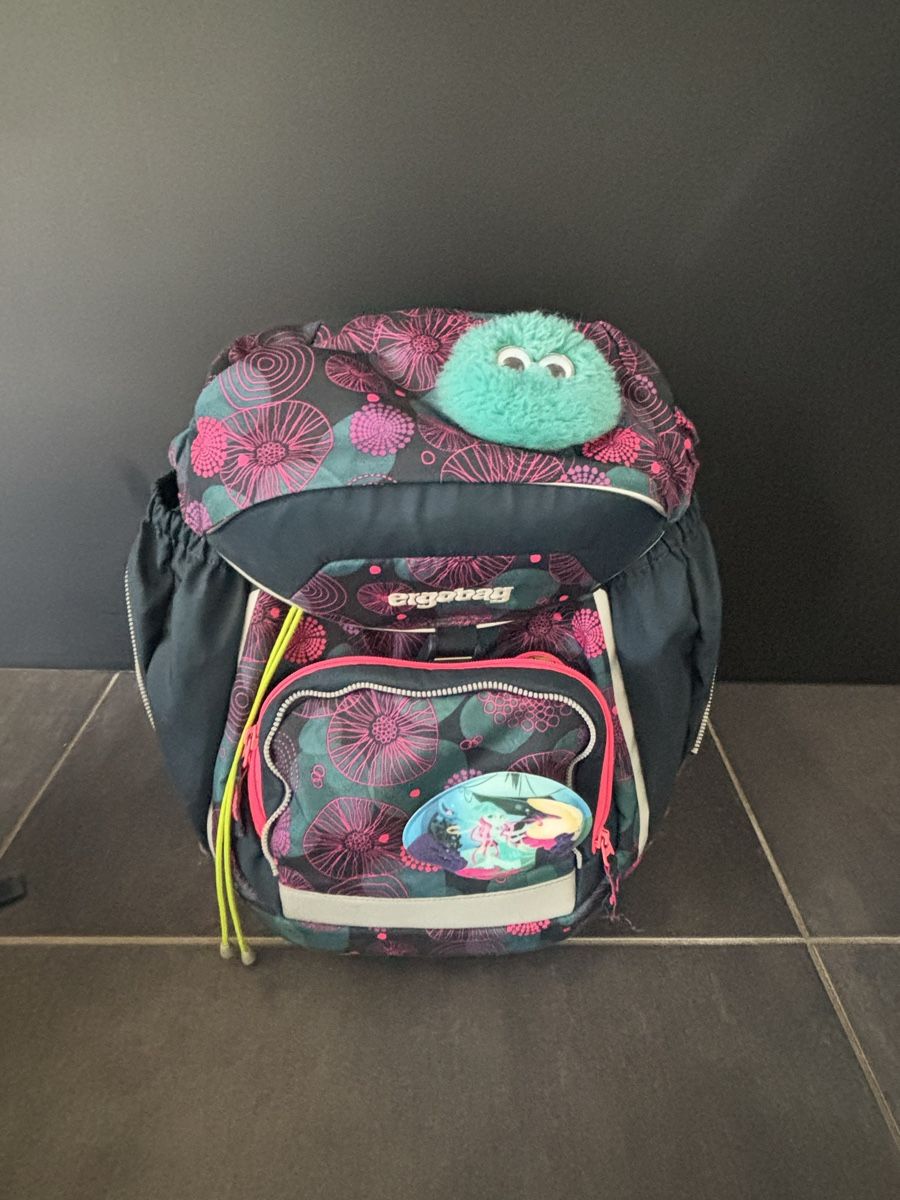Ergobag Kindertaschen: Ergobag Schulrucksack Set pinkgrün Mädchen gebraucht – Gebraucht aus Dompierre VD von Ruby18 3