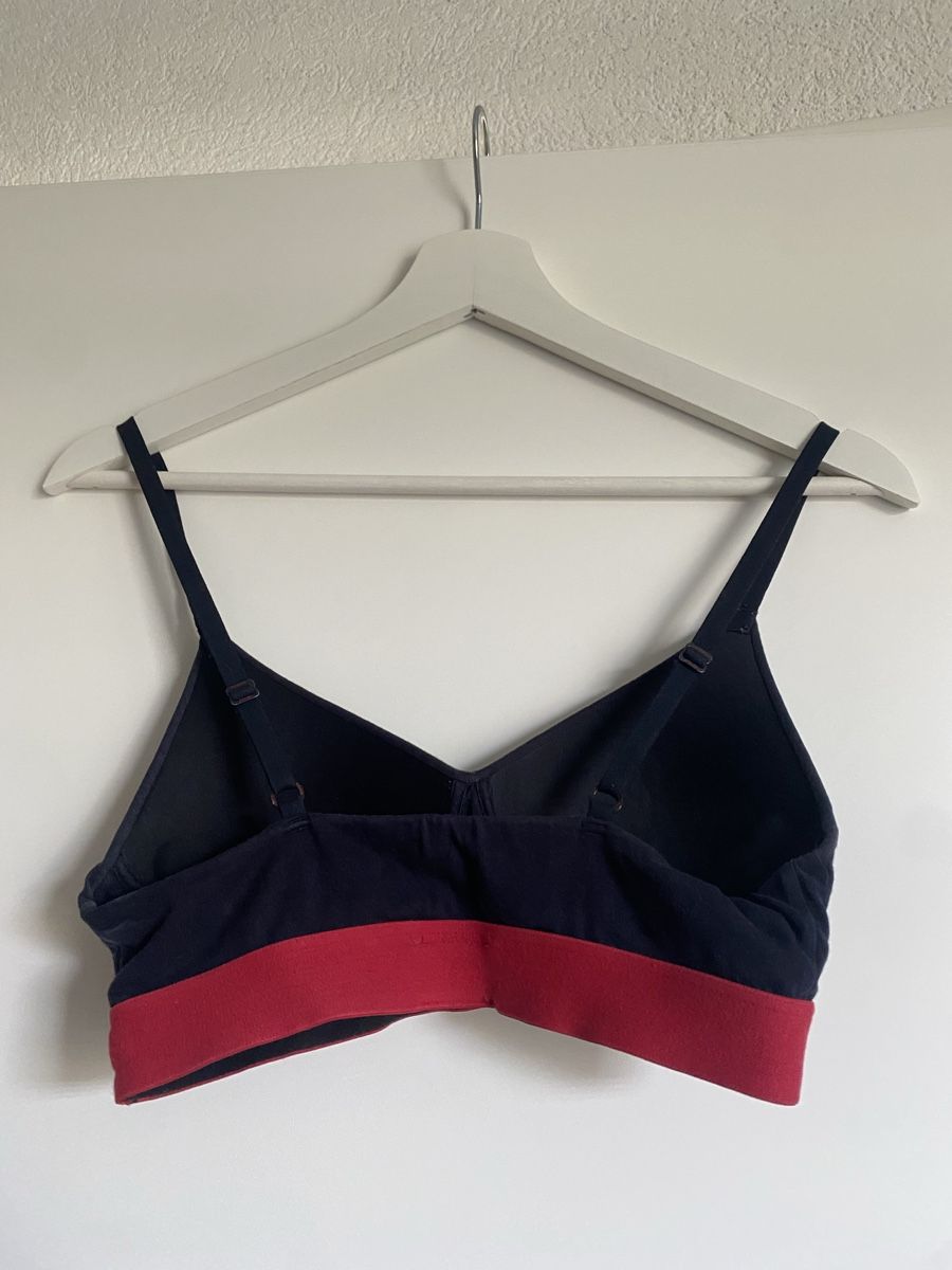 Tommy Hilfiger Sonstige Unterwäsche: Tommy Hilfiger BH – Gebraucht aus Lützelflüh-Goldb von flu_q9tg 1