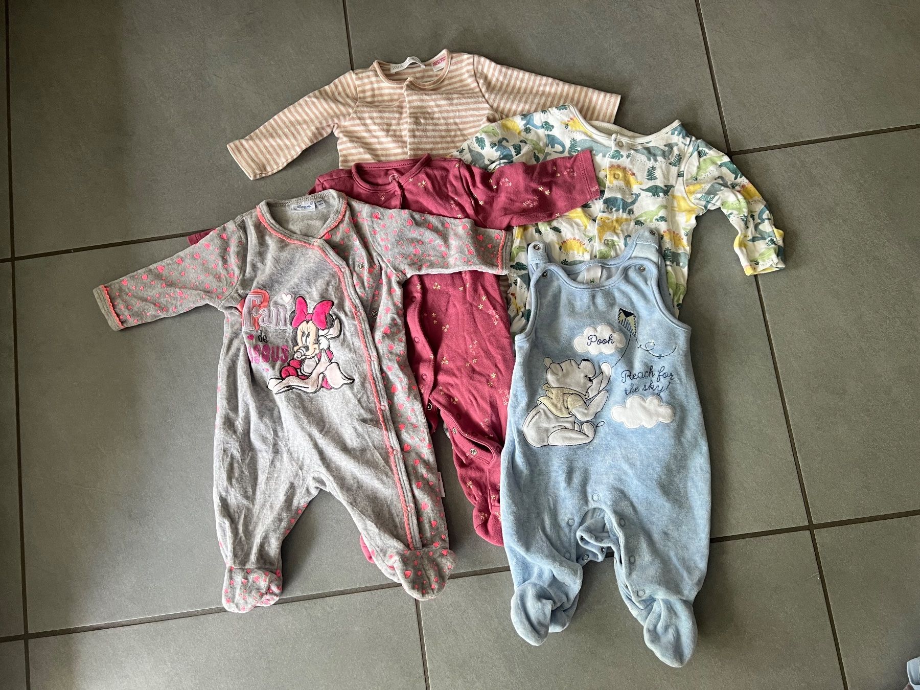 Lotti & Set di vestiti: Diverse Strampler Grösse 50-62 – Usato da Wetzikon ZH venduto da Mila_Pla 2