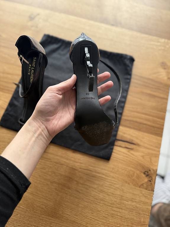 Damenschuhe: YSL Opyum sandalen Lackiert Schwarz – Gebraucht aus Lyss von zej_p9k5 4