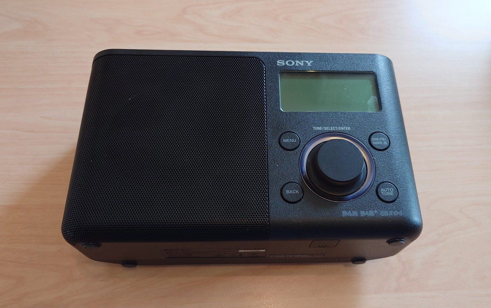 Sony Radio: Sony DAB+ Radio XSR S61DB – Usato da Neuhausen venduto da MonoCeros