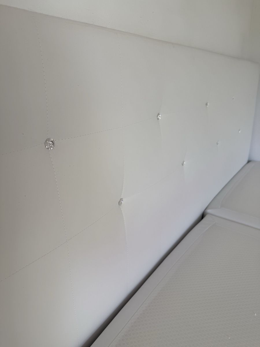 Letti: Boxspringbett Swarowski – Usato da Zürich venduto da ybrvk 2
