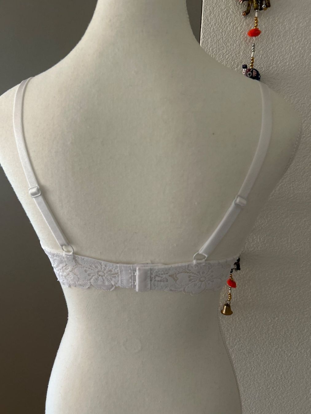 Altra biancheria intima: Schalen - BH Cup mit Spitzen überzogen creme 80 D – Nuovo (secondo la descrizione) da Brunnen venduto da Nala2929 3