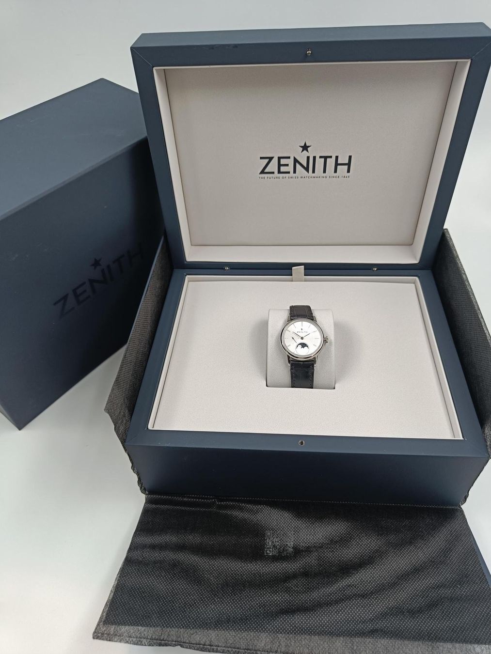 Zenith Uhren: ZENITH ELITE "LADY MOONPHASE" , AUTOMAT, 33 MM – Neu (gemäss Beschreibung) aus Luzern von EdiGem 2