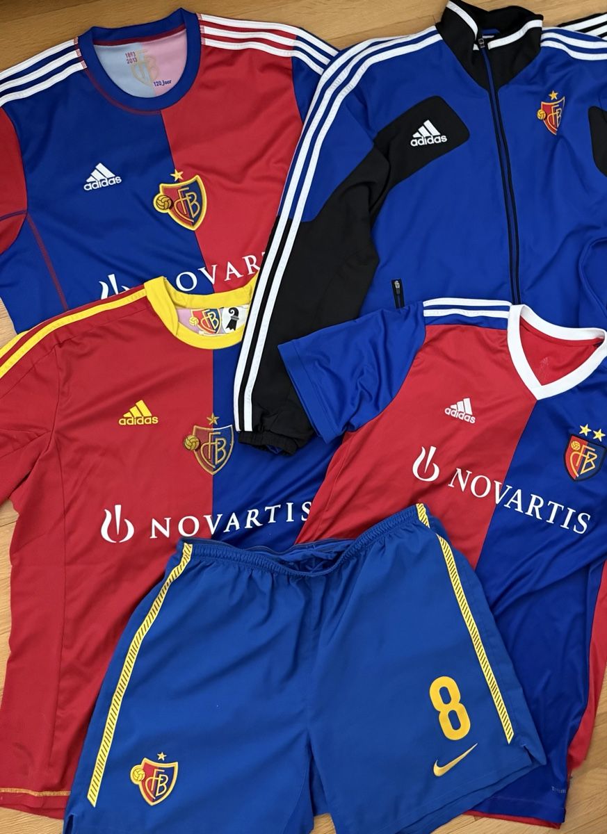 FC Basel Canottiere & Pantaloni: Fc Basel Adidas Nike Trikot Set  – Usato da Füllinsdorf venduto da hae_gt9l 1