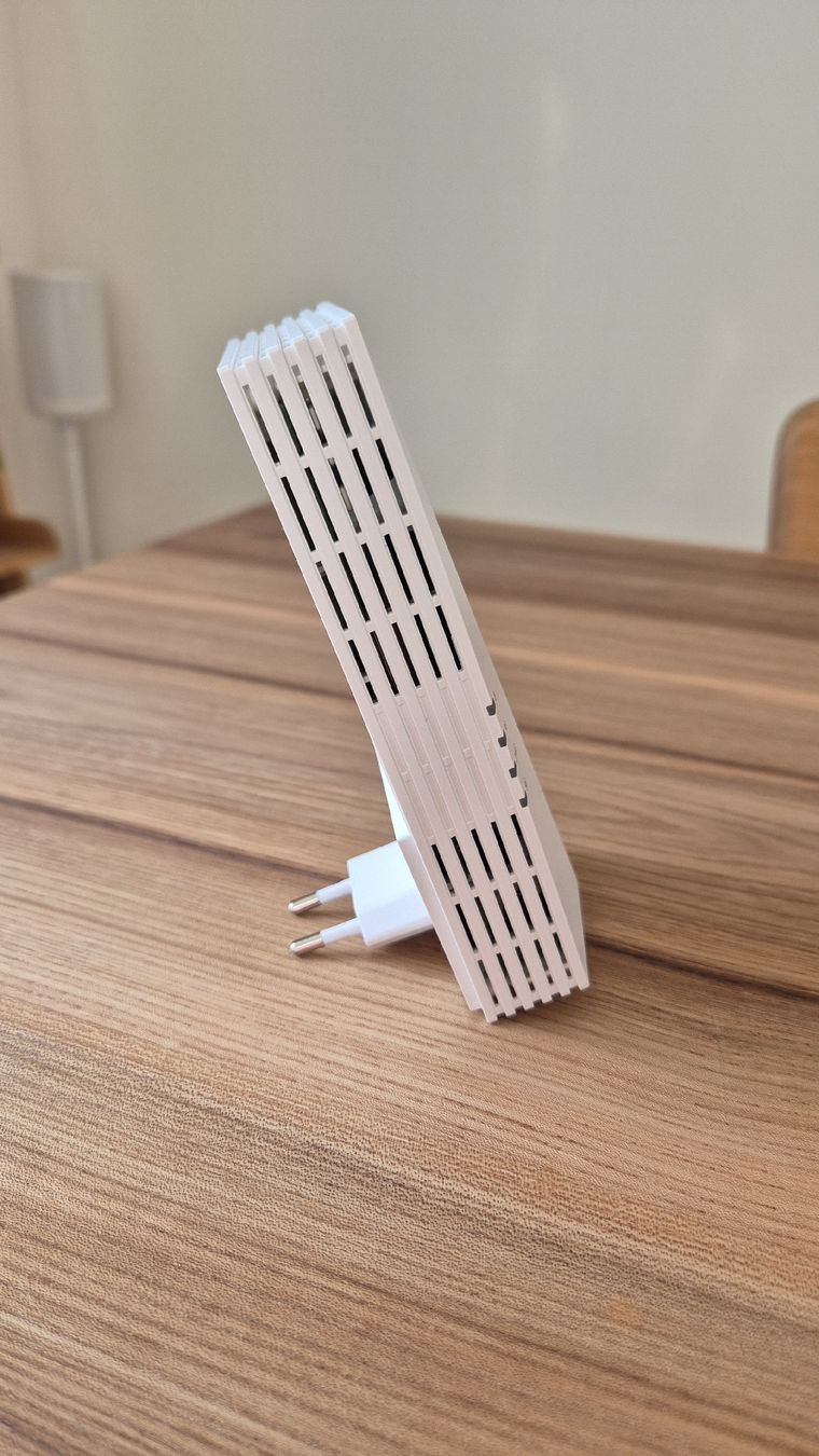 TP-Link WiFi: TP-Link RE700X Wlan Repeater – Nuovo (secondo la descrizione) da St. Gallen venduto da -MOE- 1