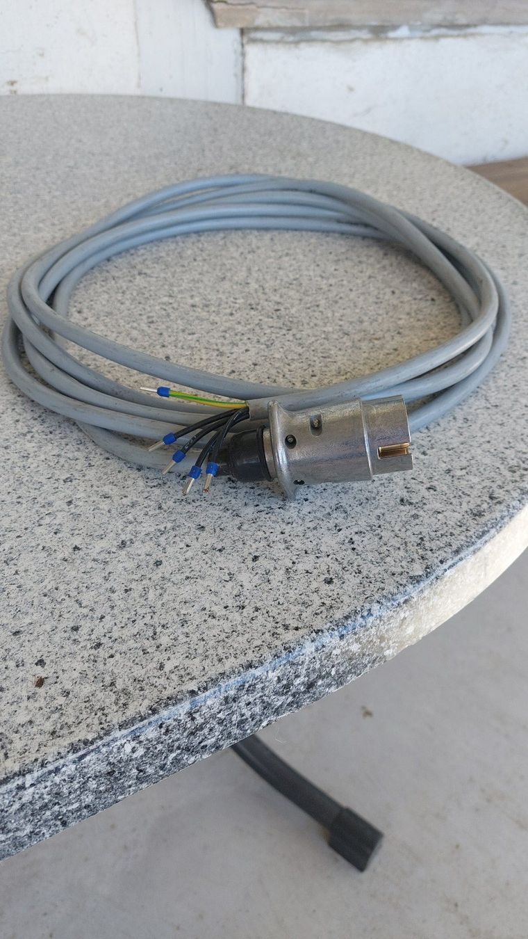 Anhänger: Stecker mit Kabel 7-polig, Traktor, Auto, Anhänger, Wohnmob. – Neu (gemäss Beschreibung) aus Affoltern BE von redbulla