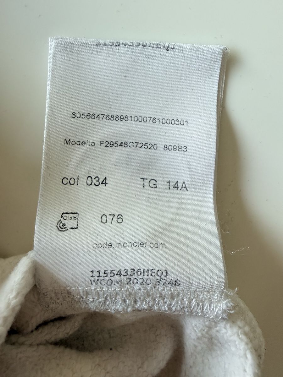 Moncler Pulls & Sweat-shirts: Moncler sweatshirt printed astronaut size 14A – D'occasion à Meilen par tachel 2