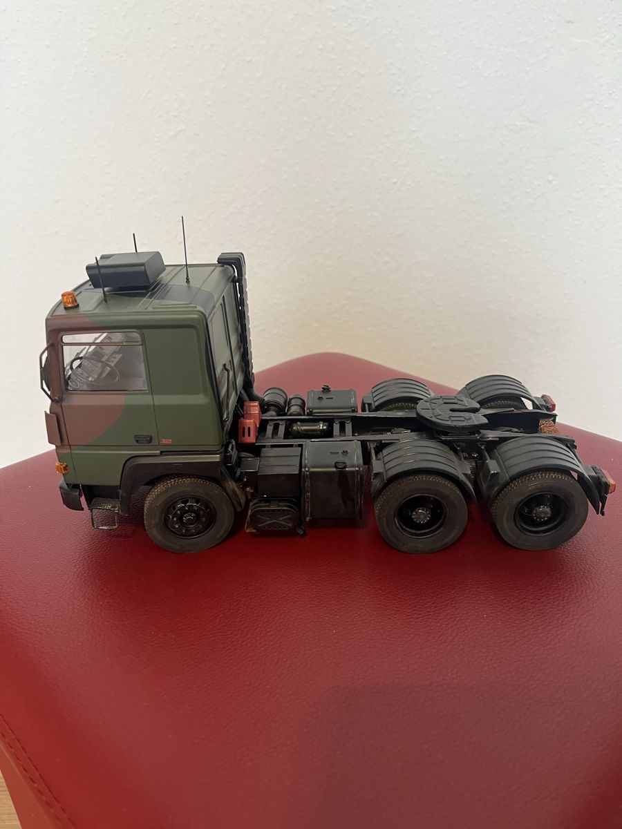 Italeri Kit di modellismo & Modellini statici: Italeri 1:24 Renault  – Usato da Sissach venduto da babaduk 1